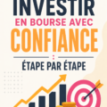 Femme souriante observant des graphiques boursiers sur un ordinateur.